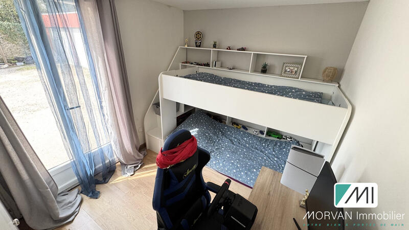 Maison - 165 m² - 14 pièces