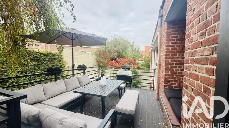 Maison - 291 m² - 12 pièces