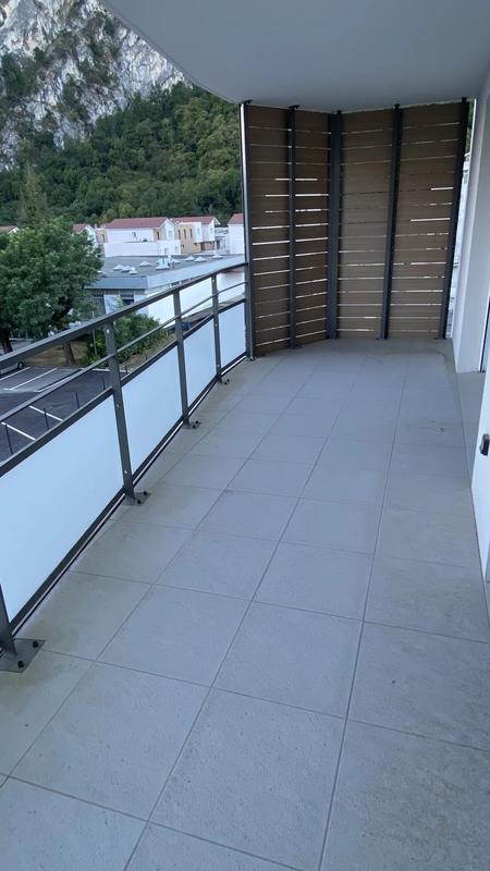 Appartement - 83 m² - 4 pièces