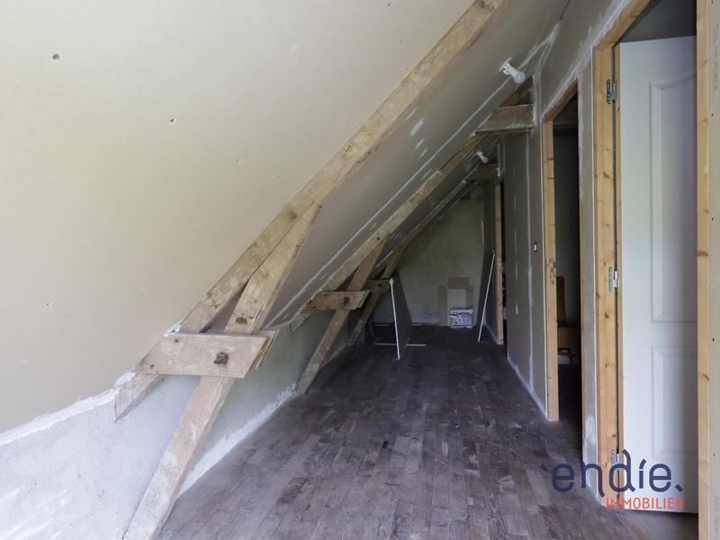 Maison - 64 m² - 5 pièces