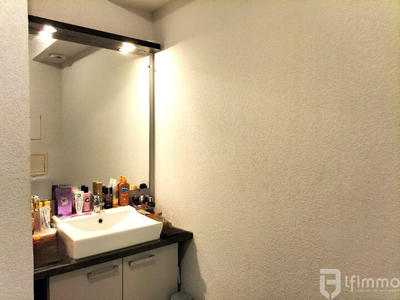 Studio - 27 m² - 1 pièce