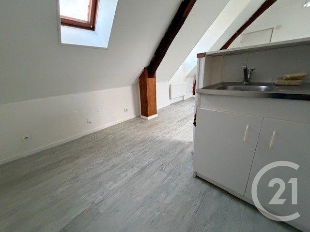 Studio - 18 m² - 1 pièce