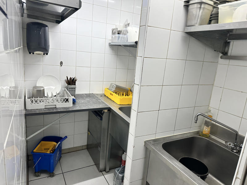 Fonds de commerce - Magasins - 115 m²