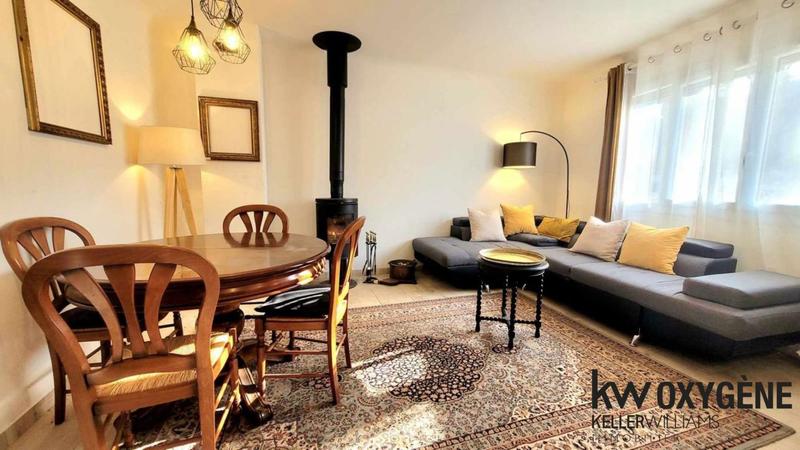 Maison - 113 m² - 6 pièces