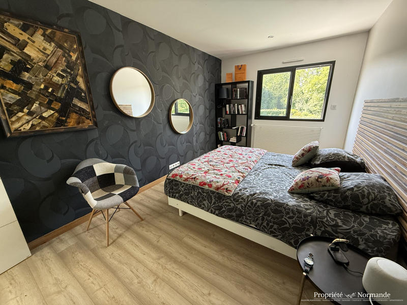 Villa - 168 m² - 6 pièces