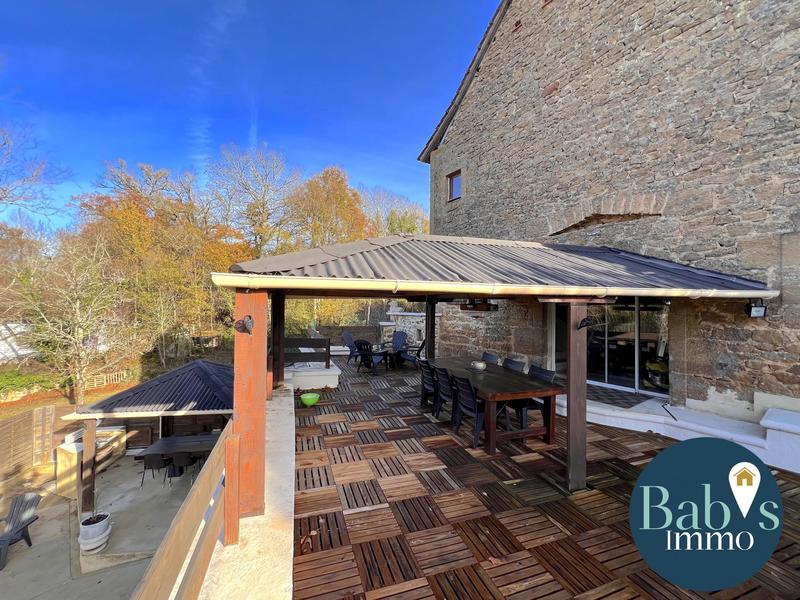 Maison - 135 m² - 6 pièces