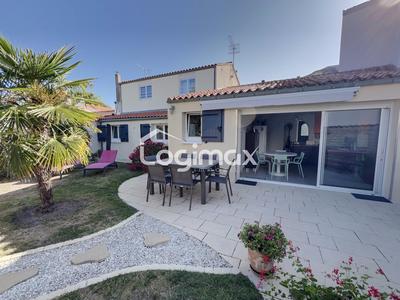 Maison - 143 m² - 5 pièces