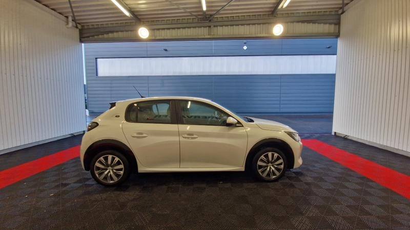 Peugeot E-208 50 Kwh 136 Active Business