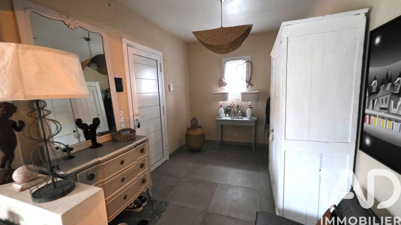 Maison - 181 m² - 6 pièces