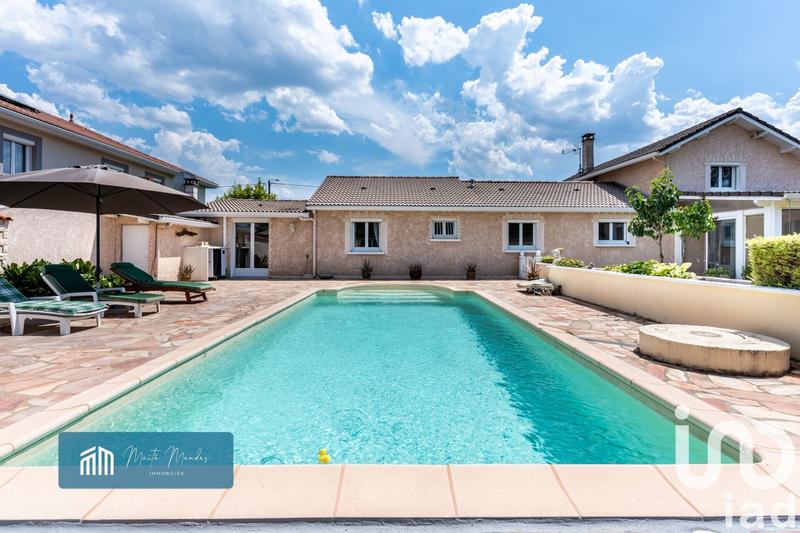 Maison - 184 m² - 7 pièces