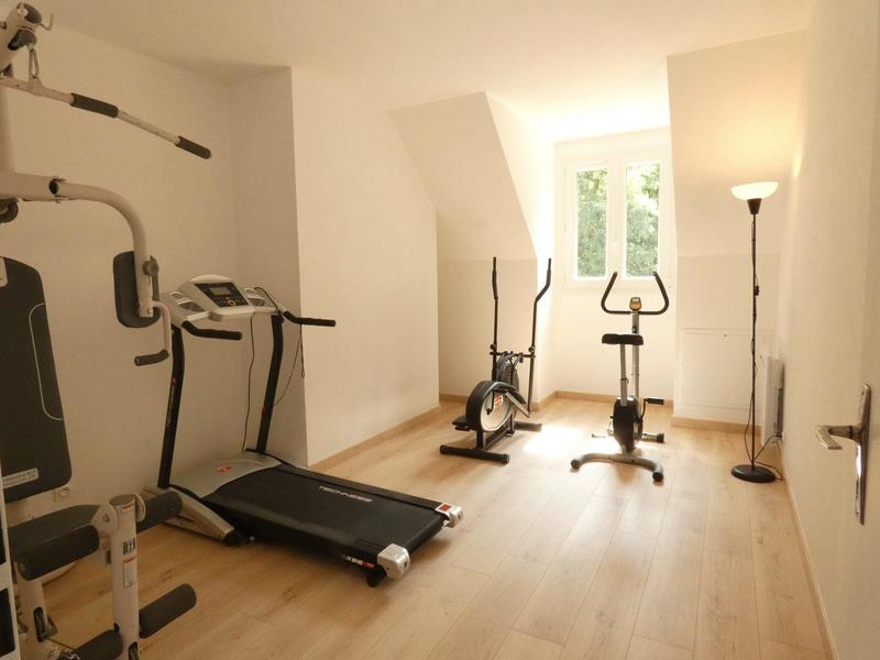 Maison - 171 m² - 8 pièces