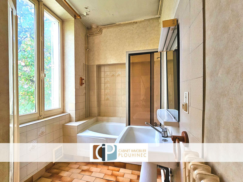 Appartement - 287 m² - 9 pièces