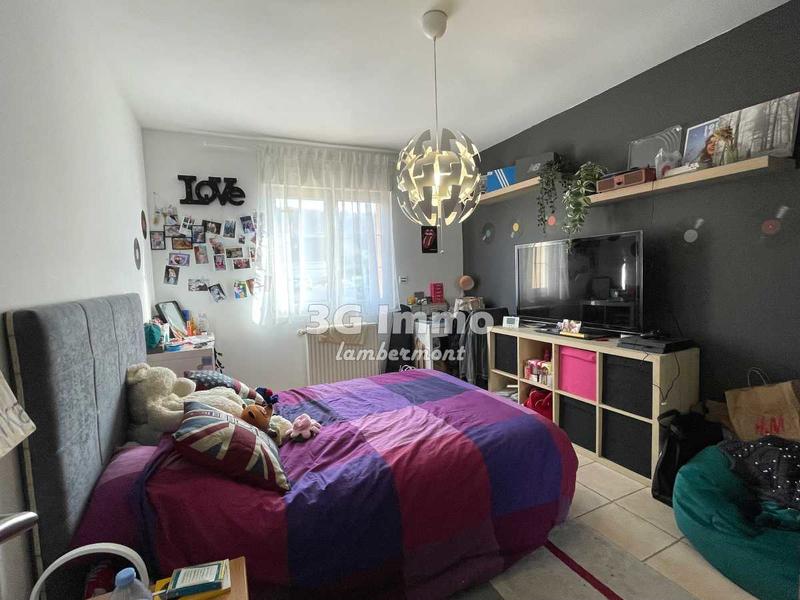 Maison - 180 m² - 6 pièces