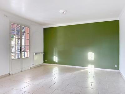 Villa - 137 m² - 6 pièces