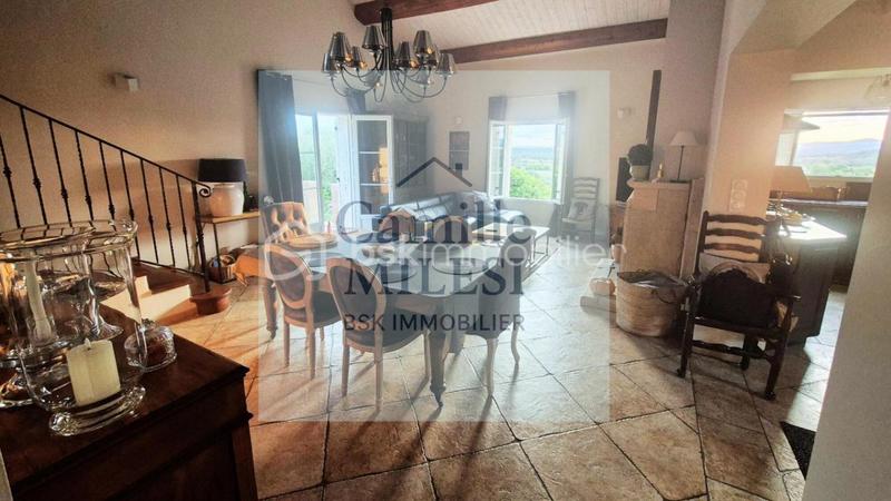 Maison - 120 m² - 5 pièces