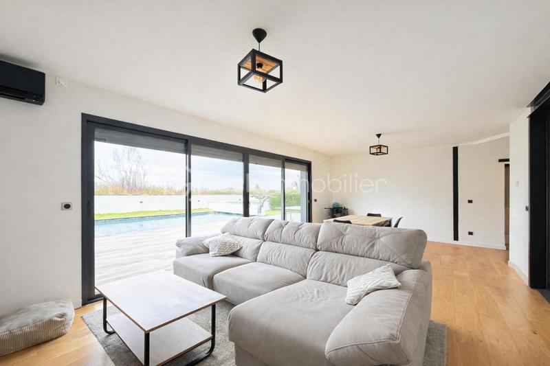 Pavillon - 132 m² - 6 pièces