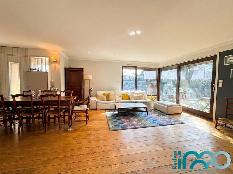 Maison ancienne - 250 m² - 8 pièces