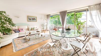 Appartement - 110 m² - 4 pièces