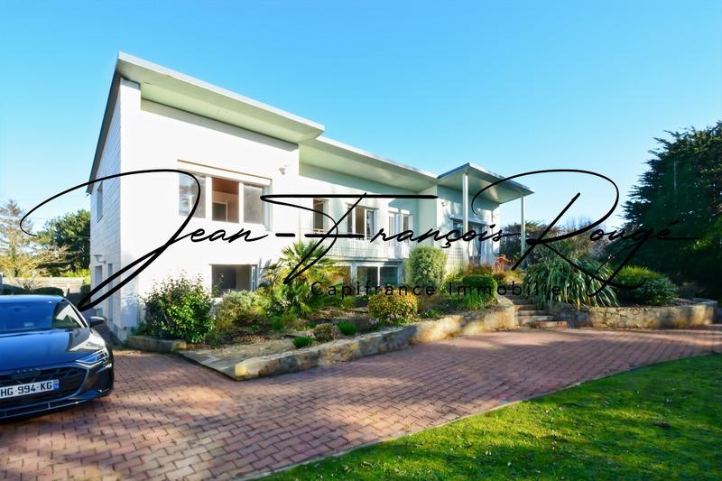 Maison - 156 m² - 6 pièces