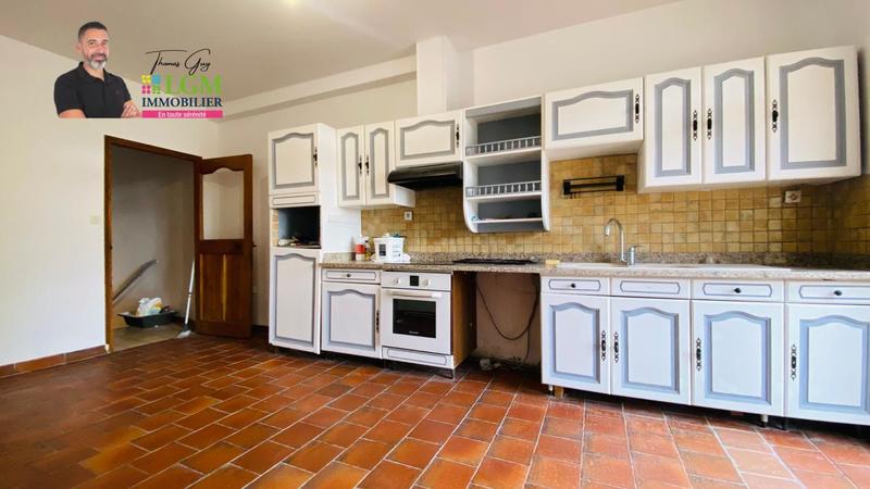 Maison - 137 m² - 8 pièces