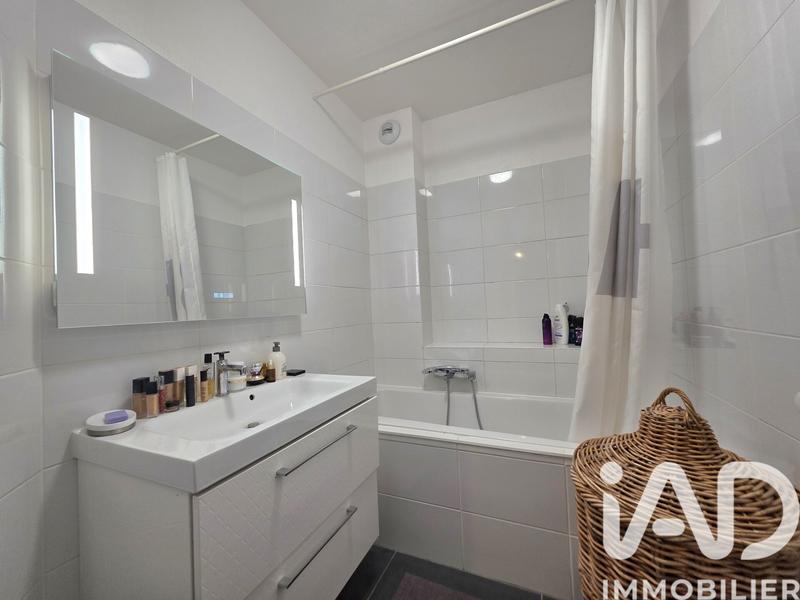 Appartement - 90 m² - 4 pièces