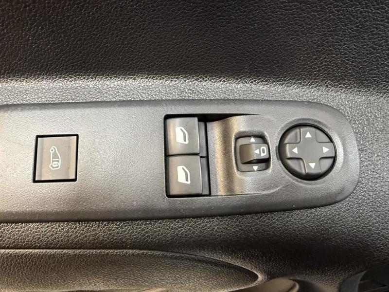 Peugeot Partner III Bluehdi 130 s&amp;S 950kg Long Asphalt