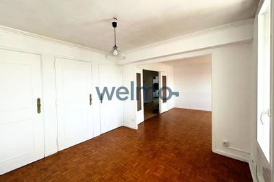 Appartement - 85 m² - 3 pièces