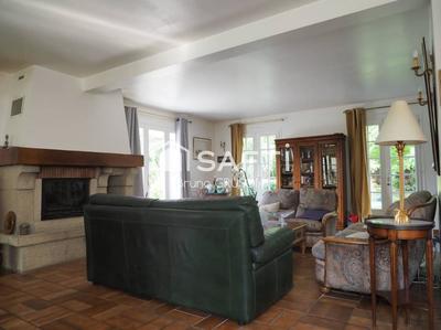 Maison - 144 m² - 7 pièces