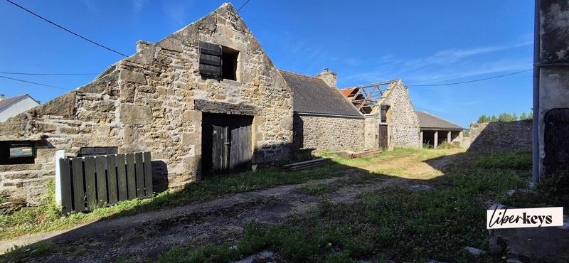 Maison - 215 m² - 8 pièces