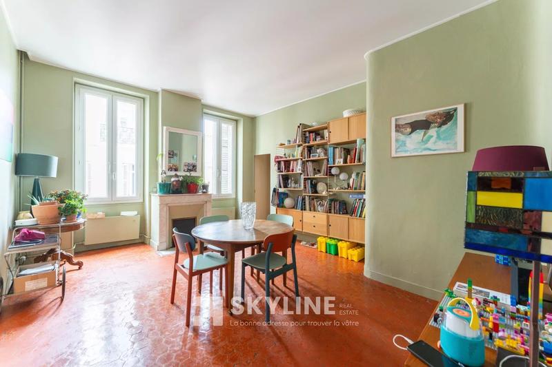 Appartement - 147 m² - 5 pièces
