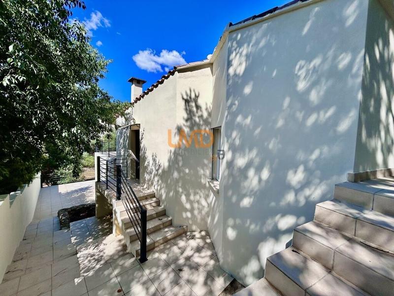 Maison - 150 m² - 5 pièces