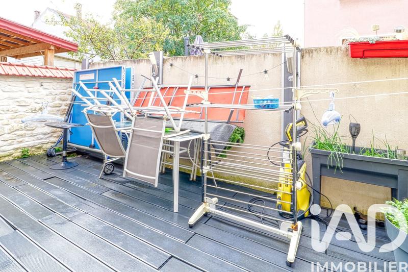 Maison - 104 m² - 5 pièces