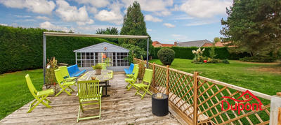 Maison - 200 m² - 7 pièces