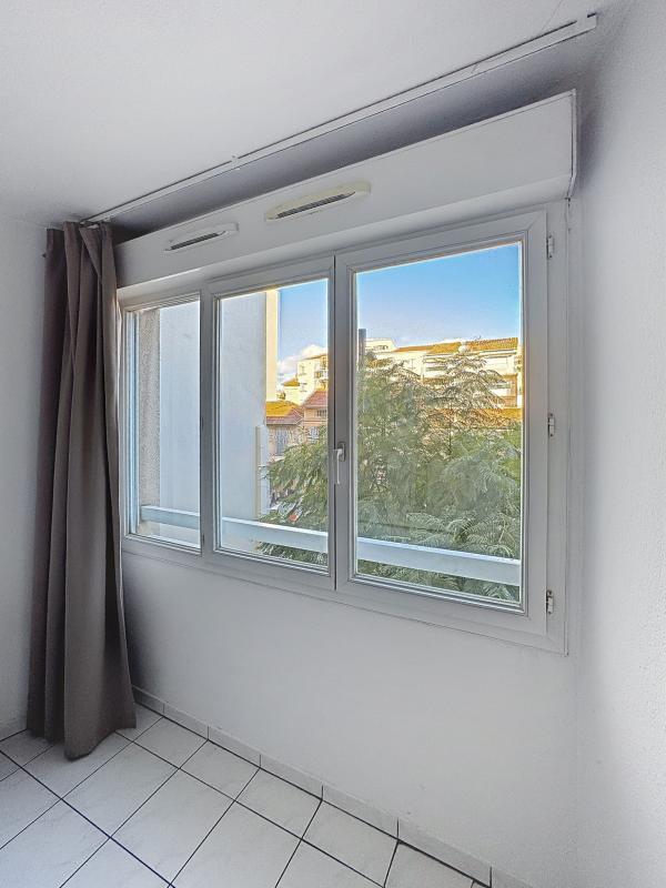 Studio - 23 m² - 2 pièces