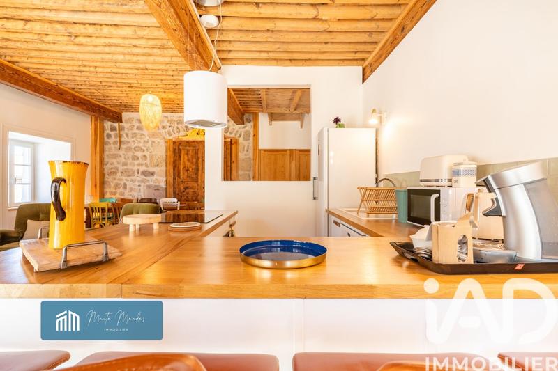 Château - 190 m² - 7 pièces