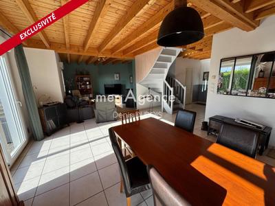 Maison - 140 m² - 6 pièces