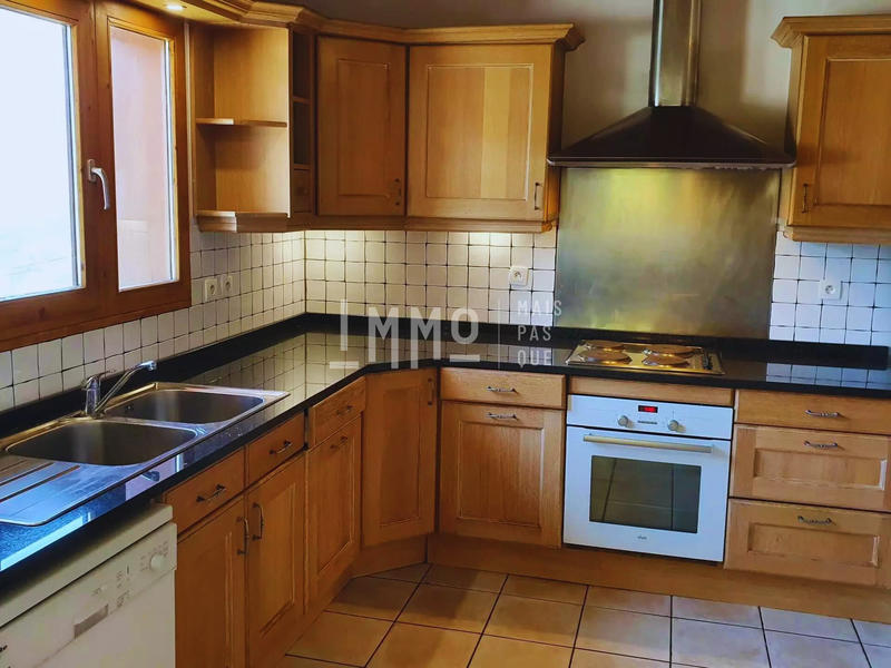 Châlet - 550 m² - 17 pièces