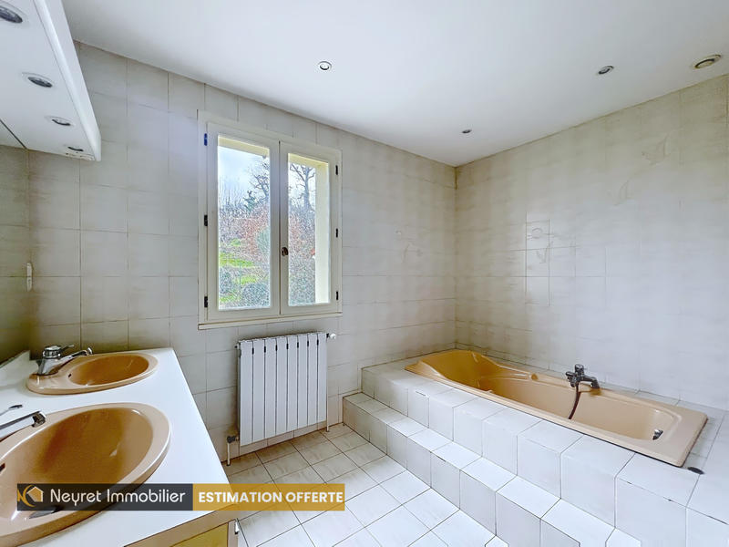 Maison - 128 m² - 5 pièces