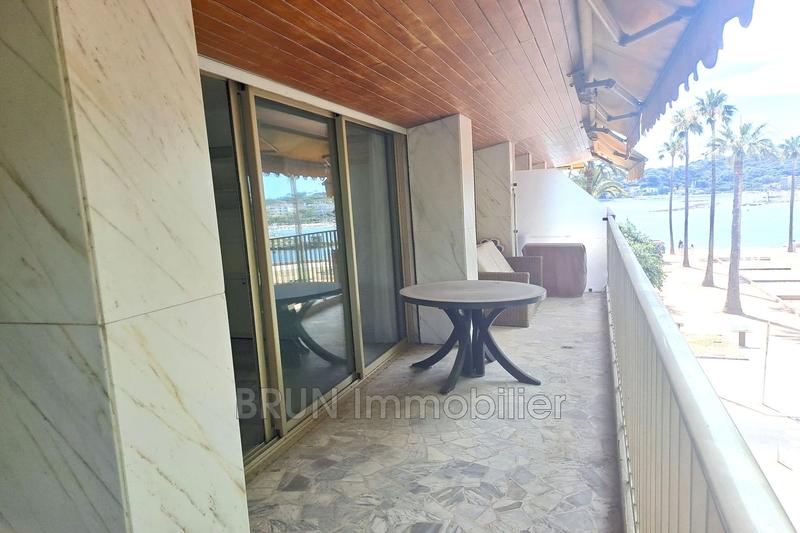 Appartement - 67 m² - 2 pièces