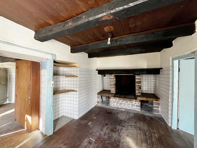 Maison - 98 m² - 5 pièces