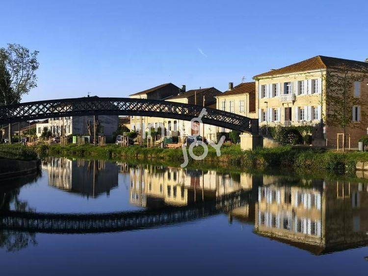 Maison - 190 m² - 7 pièces