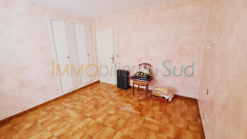 Maison - 220 m² - 8 pièces