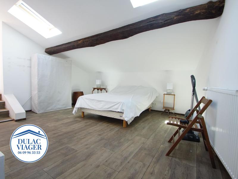 Viager - Maison de village - 138 m² - 6 pièces