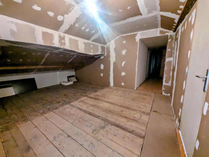 Maison - 150 m² - 8 pièces