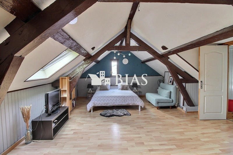 Maison - 163 m² - 6 pièces