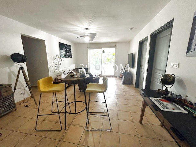 Appartement - 60 m² - 4 pièces