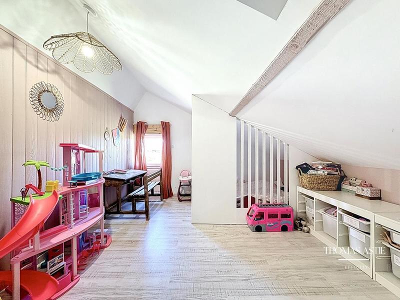 Maison ancienne - 180 m² - 7 pièces