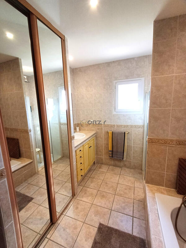 Villa - 149 m² - 5 pièces