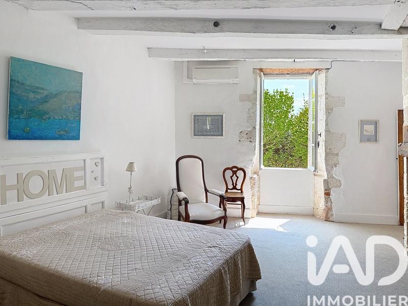 Maison de village - 260 m² - 8 pièces