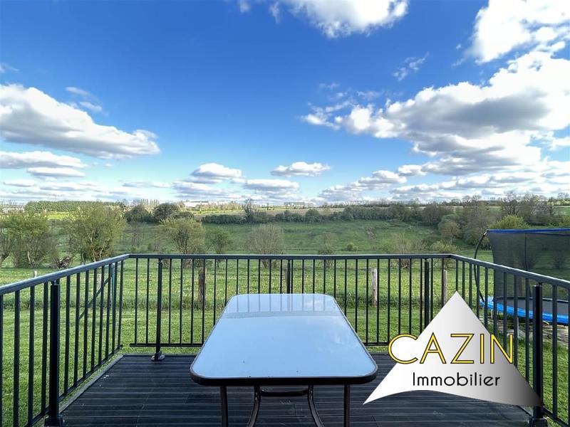 Maison - 98 m² - 4 pièces